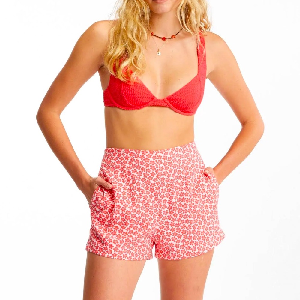 NWT Billabong Set Me Up Shorts Fixed Waist Pull On | M